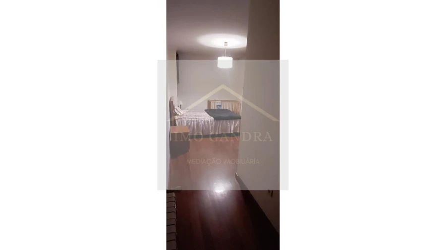 Apartamento T3 para Venda em Valongo Foto 31