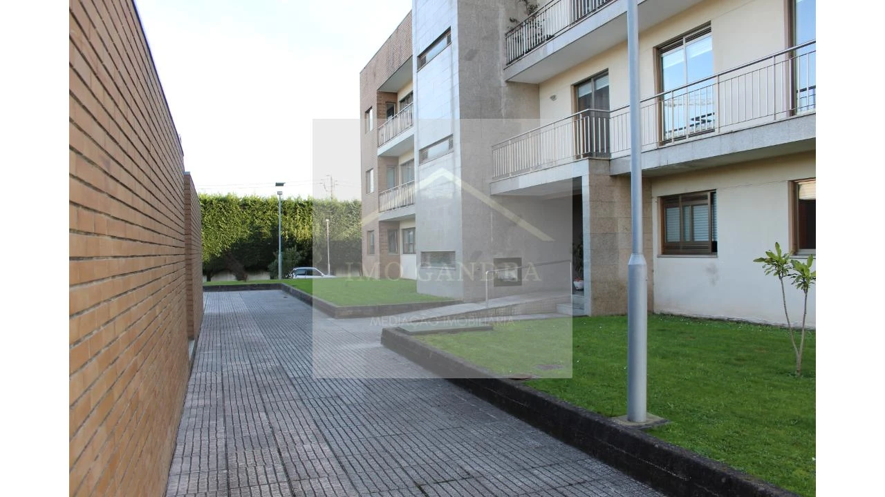 Apartamento T3 para Venda em Valongo Foto 5