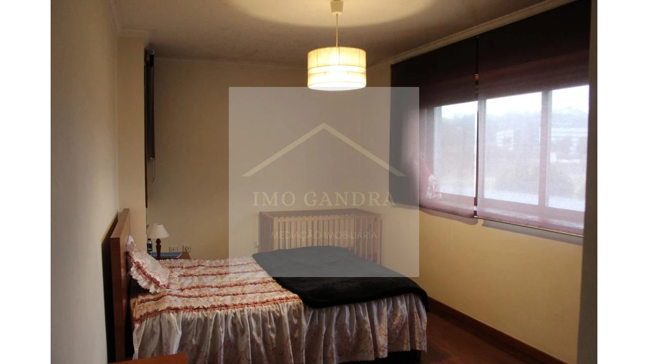 Apartamento T3 para Venda em Valongo Foto 24