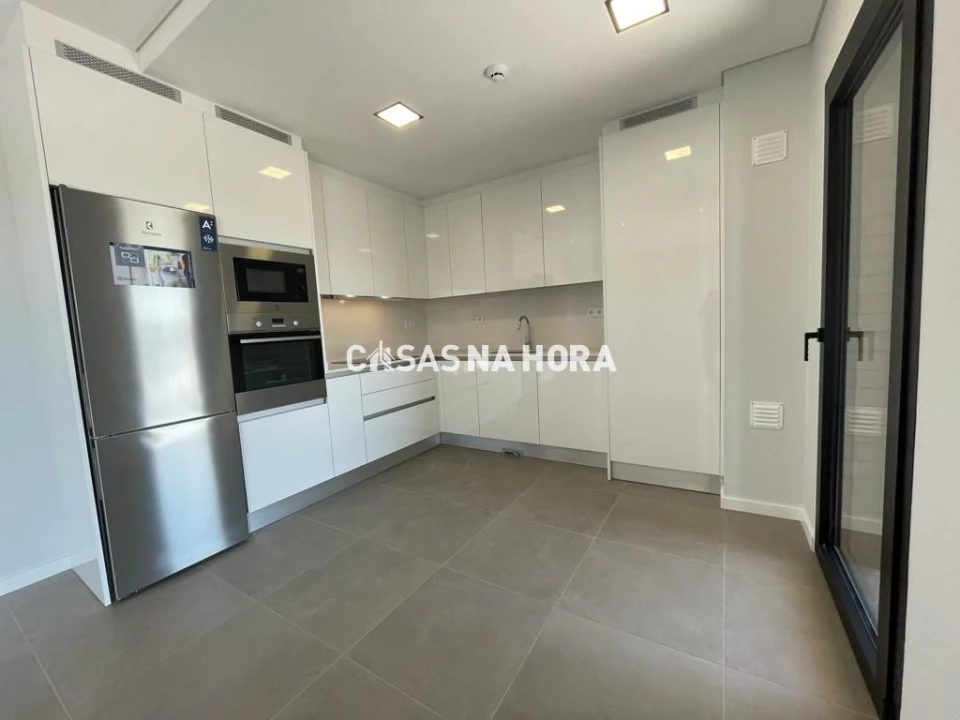 Apartamento T1 para Arrendamento em Viseu Foto 4