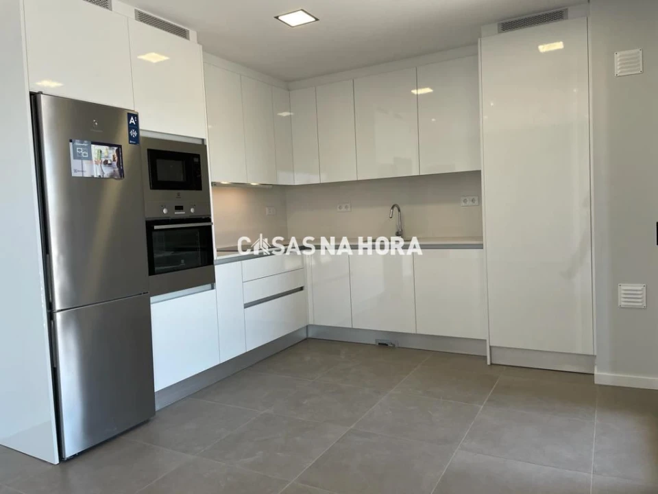 Apartamento T1 para Arrendamento em Viseu Foto 5