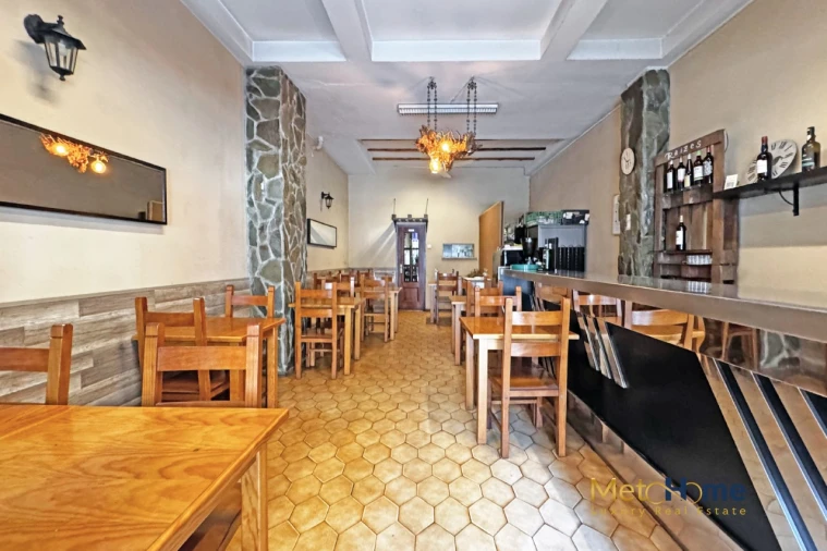 Negócio para Arrendamento em Cedofeita, Santo Ildefonso, Sé, Miragaia, São Nicolau e Vitória Foto 4