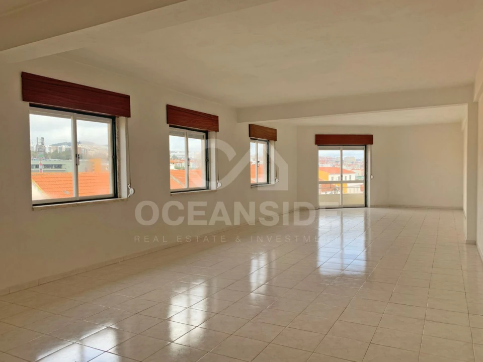 Escritório para Arrendamento em Odivelas Foto 1