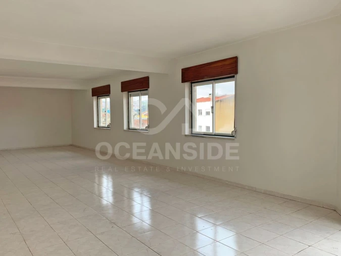 Escritório para Arrendamento em Odivelas Foto 10