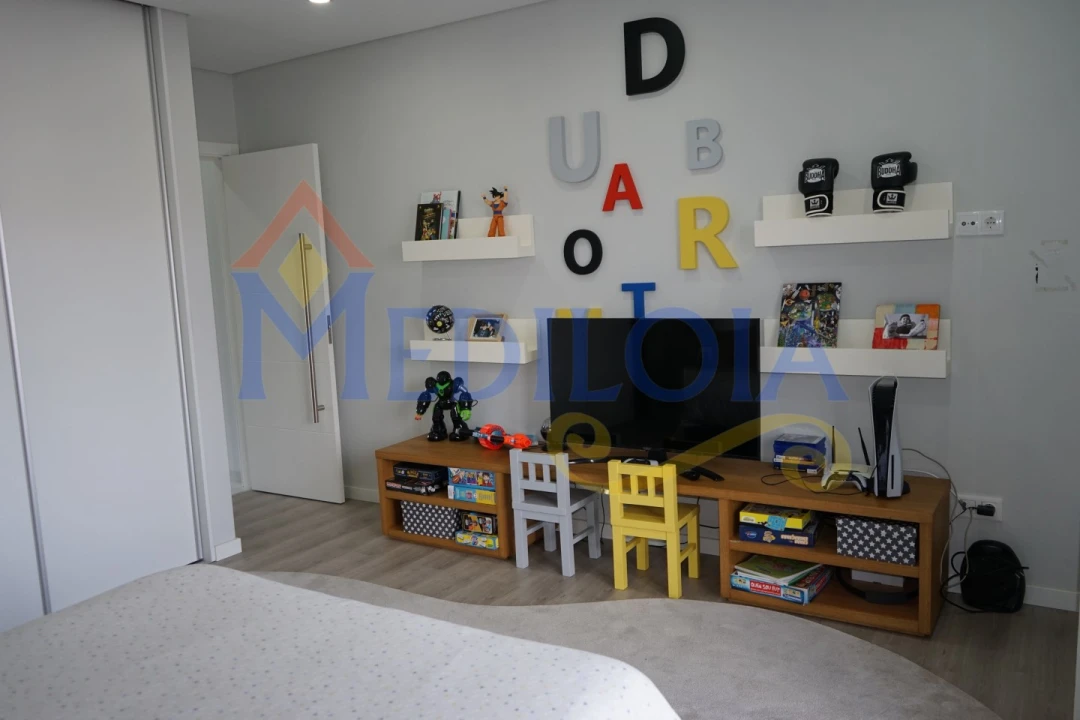 Moradia T2 para Venda em Vila Real de Santo Antonio Foto 12