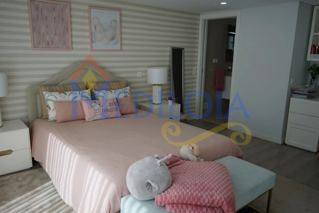 Moradia T2 para Venda em Vila Real de Santo Antonio Foto 16