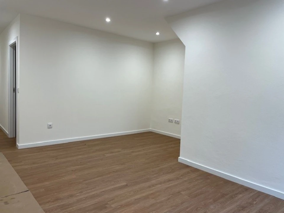 Apartamento T1 para Venda em Ponte de Sor, Tramaga e Vale de Açor Foto 2