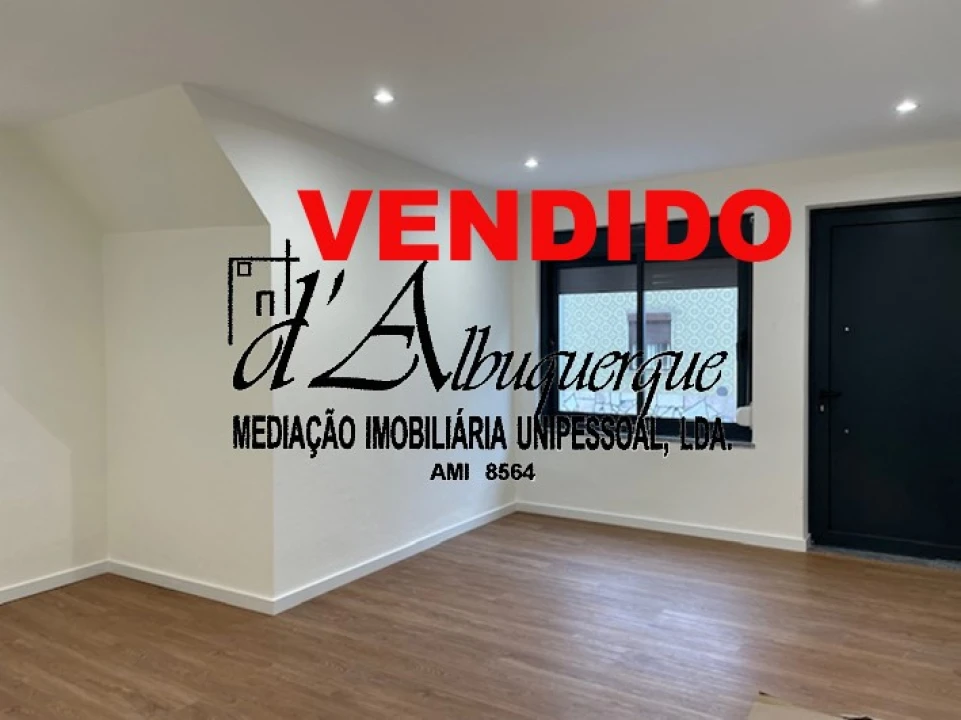 Apartamento T1 para Venda em Ponte de Sor, Tramaga e Vale de Açor Foto 1