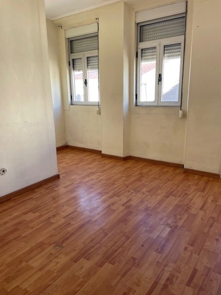 Apartamento T1 para Venda em Ponte de Sor, Tramaga e Vale de Açor Foto 3
