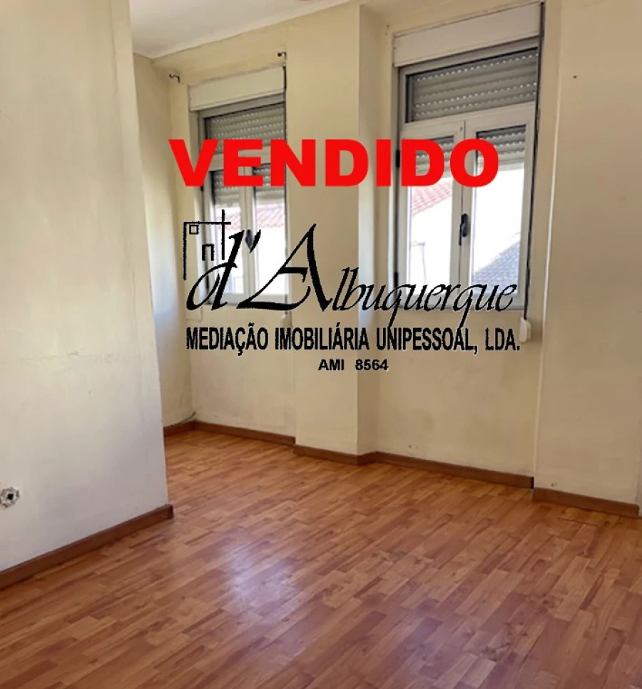 Apartamento T1 para Venda em Ponte de Sor, Tramaga e Vale de Açor