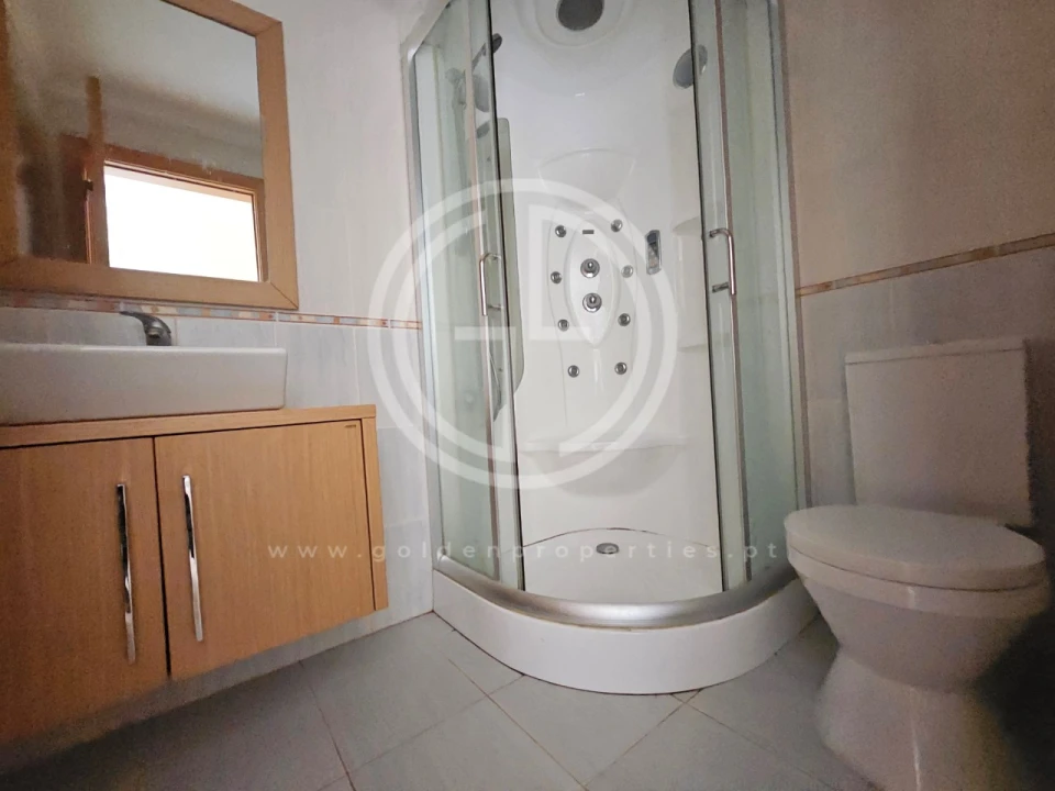 Apartamento T2 para Venda em Loule (São Clemente) Foto 11