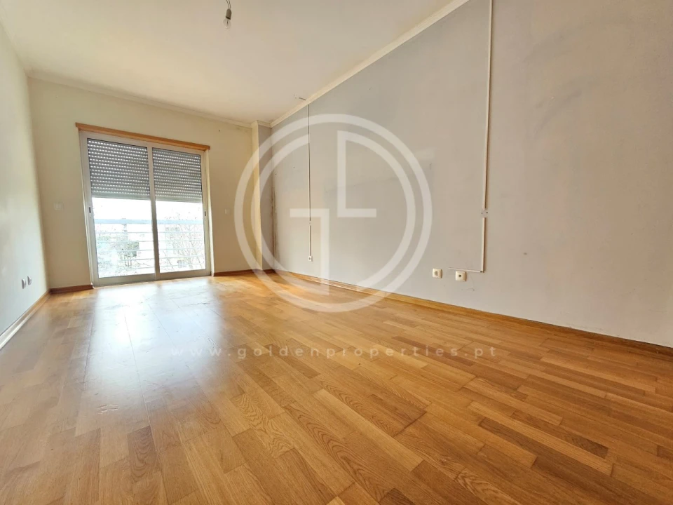 Apartamento T2 para Venda em Loule (São Clemente) Foto 5