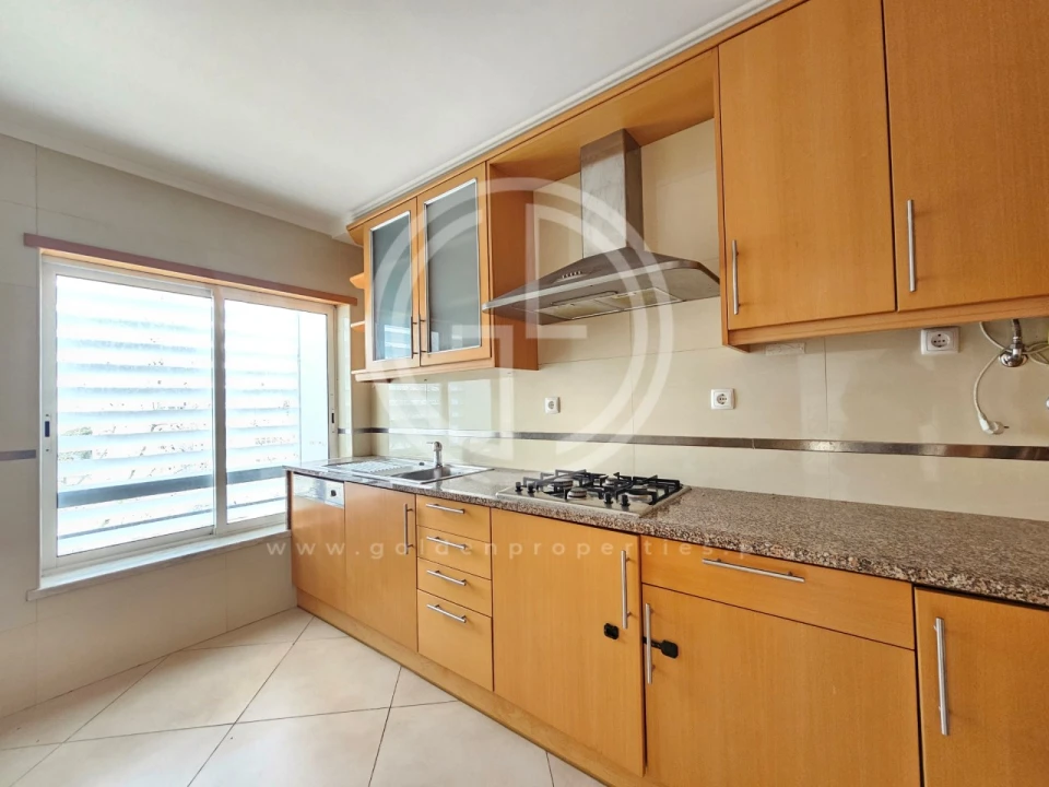 Apartamento T2 para Venda em Loule (São Clemente) Foto 9