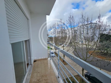 Apartamento T2 para Venda em Loule (São Clemente)