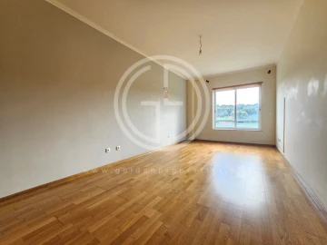 Apartamento T2 para Venda em Loule (São Clemente)