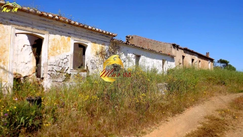 Terreno para Venda em Vila Nova de Cacela