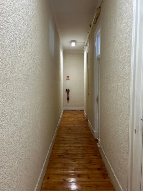 Escritório para Arrendamento em Avenidas Novas