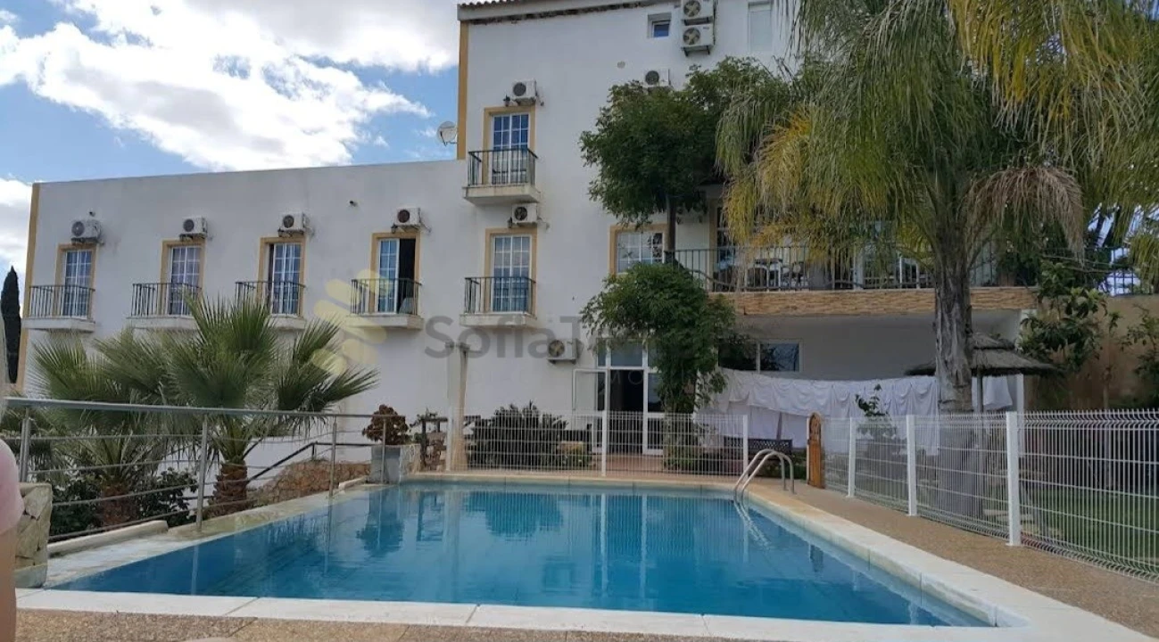 Negócio para Venda em Loule (São Sebastião) Foto 4