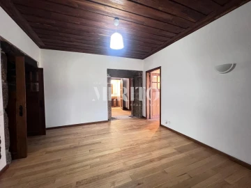 Moradia T3 para Venda em Celeirós, Aveleda e Vimieiro