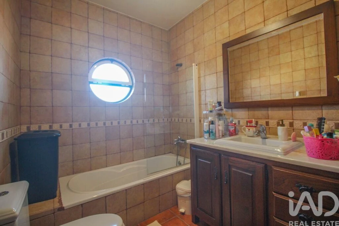 Moradia T3 para Venda em Santa Maria do Castelo e Santiago e Santa Susana Foto 17