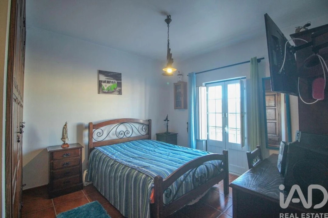 Moradia T3 para Venda em Santa Maria do Castelo e Santiago e Santa Susana Foto 18