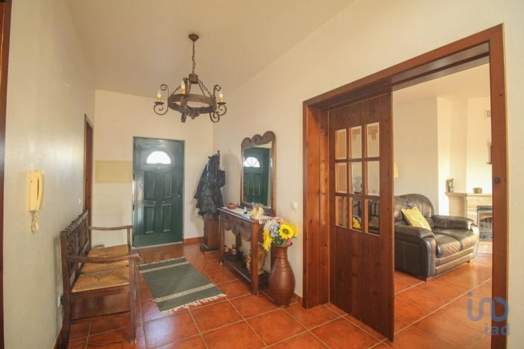 Moradia T3 para Venda em Santa Maria do Castelo e Santiago e Santa Susana Foto 12