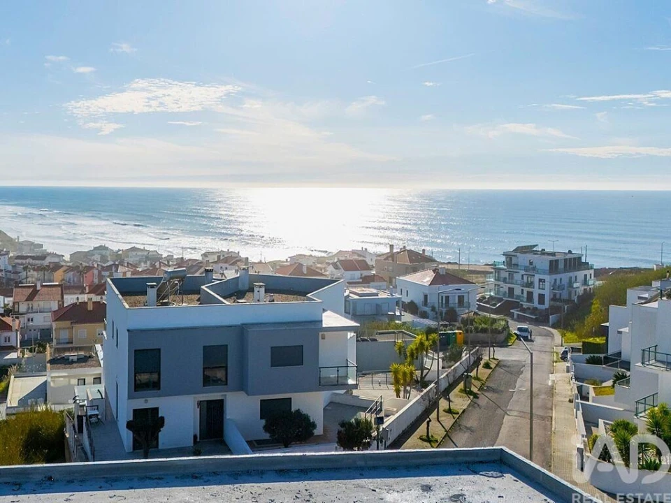 Moradia T4 para Venda em Lourinhã e Atalaia Foto 2