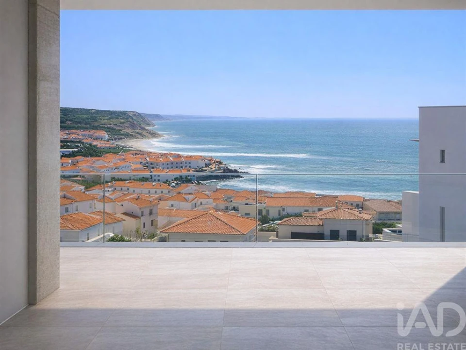 Moradia T4 para Venda em Lourinhã e Atalaia Foto 1