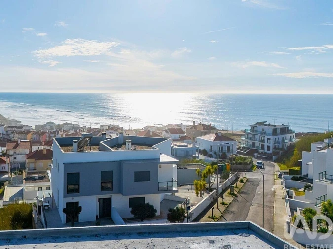 Moradia T4 para Venda em Lourinhã e Atalaia Foto 2