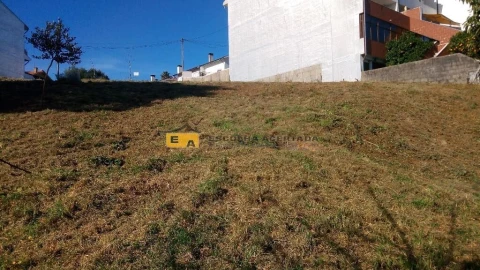 Terreno para Venda em Pedroso e Seixezelo