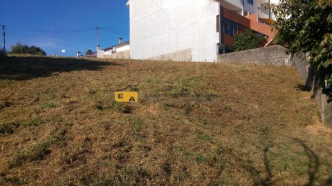 Terreno para Venda em Pedroso e Seixezelo