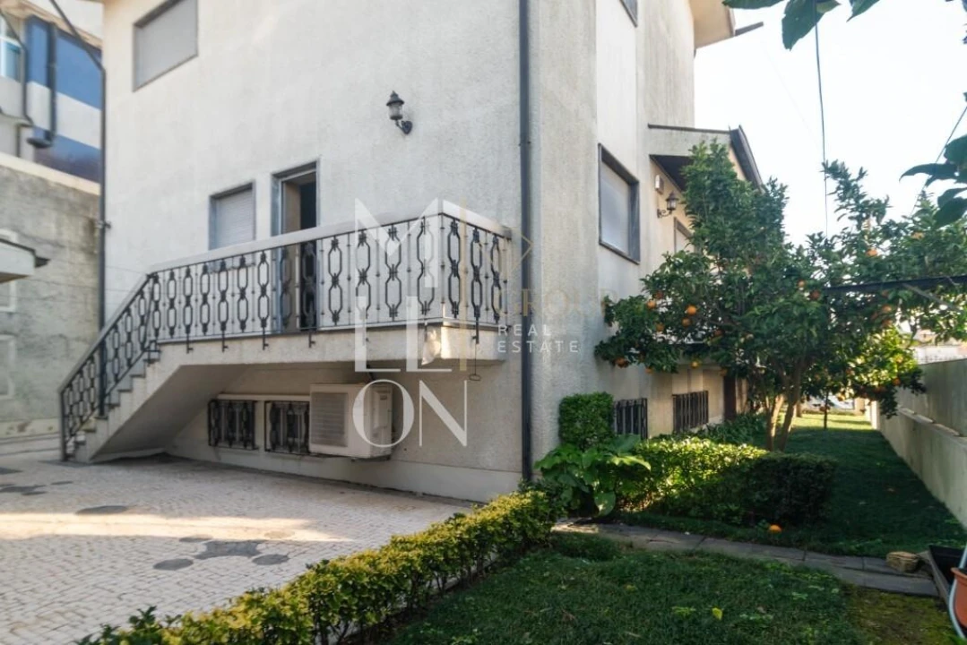 Moradia T4 para Venda em Pedrouços Foto 27