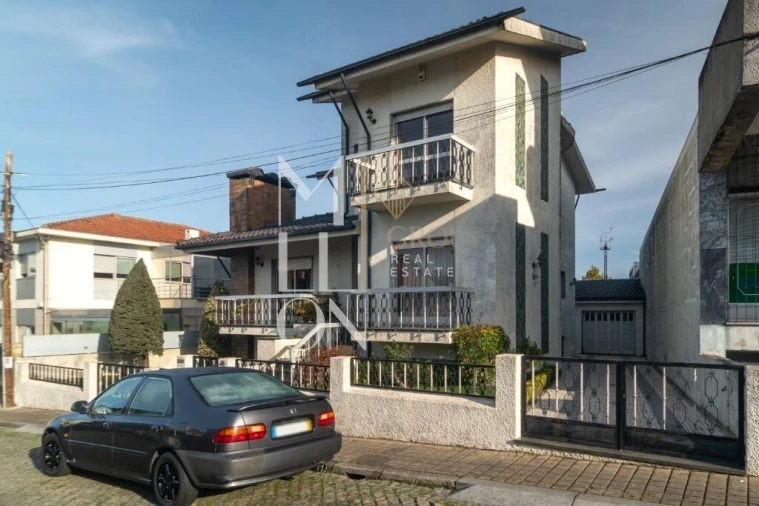 Moradia T4 para Venda em Pedrouços Foto 30