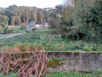Terreno para Venda em Grijó e Sermonde
