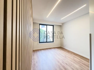 Apartamento T2 para Venda em Campanhã