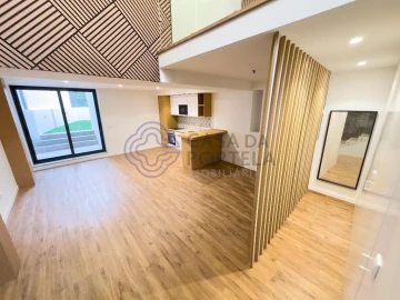 Apartamento T2 para Venda em Campanhã