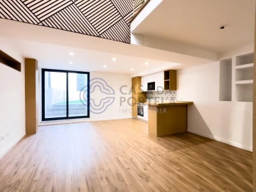 Apartamento T2 para Venda em Campanhã
