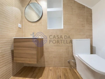 Apartamento T2 para Venda em Campanhã