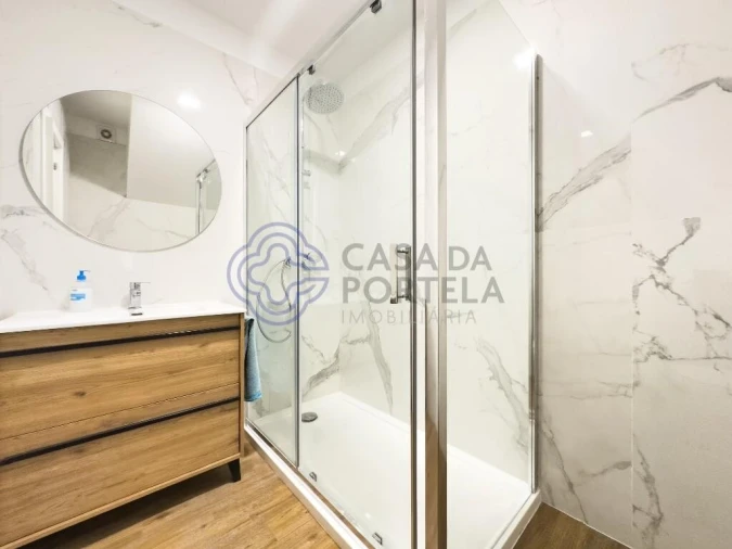 Apartamento T2 para Venda em Campanhã Foto 5
