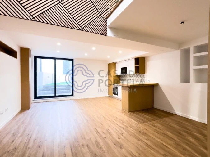 Apartamento T2 para Venda em Campanhã Foto 13
