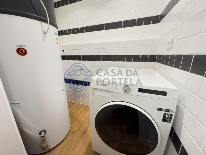 Apartamento T2 para Venda em Campanhã Foto 16