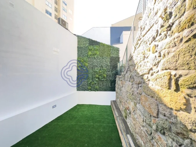 Apartamento T2 para Venda em Campanhã Foto 17