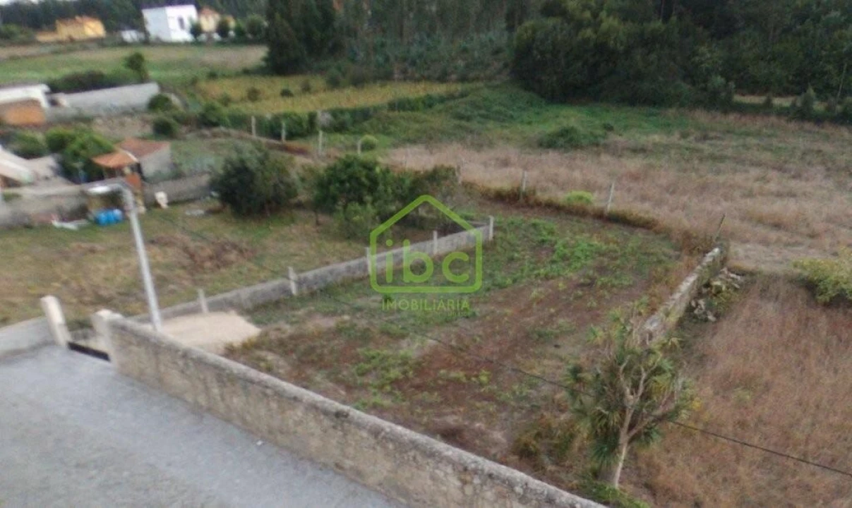 Terreno para Venda em Retorta e Tougues Foto 11