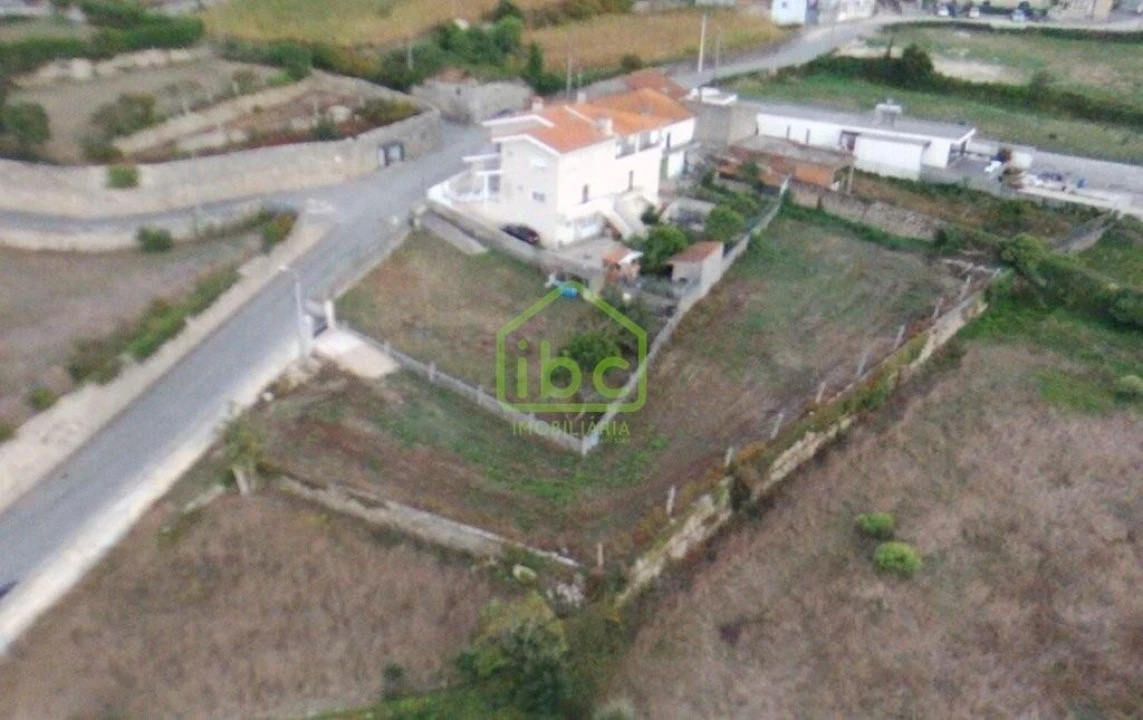 Terreno para Venda em Retorta e Tougues Foto 5