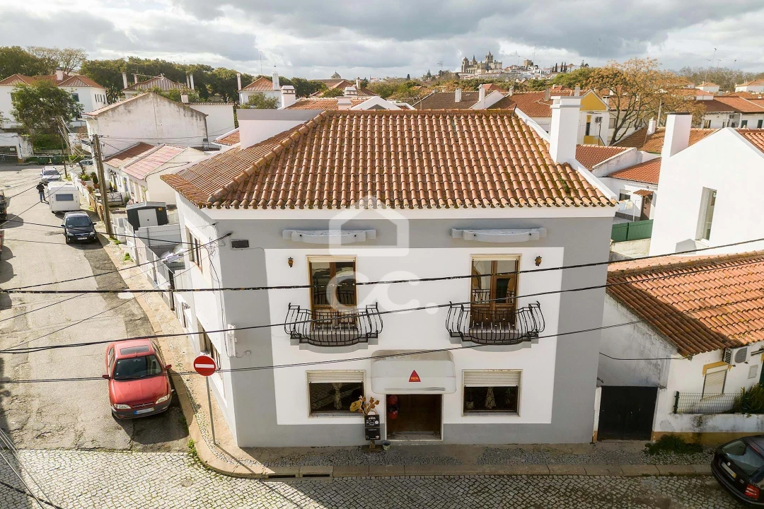 Moradia T2 para Venda em Bacelo e Senhora da Saúde Foto 1