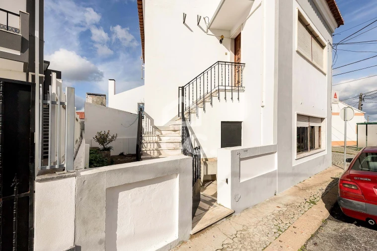 Moradia T2 para Venda em Bacelo e Senhora da Saúde Foto 17