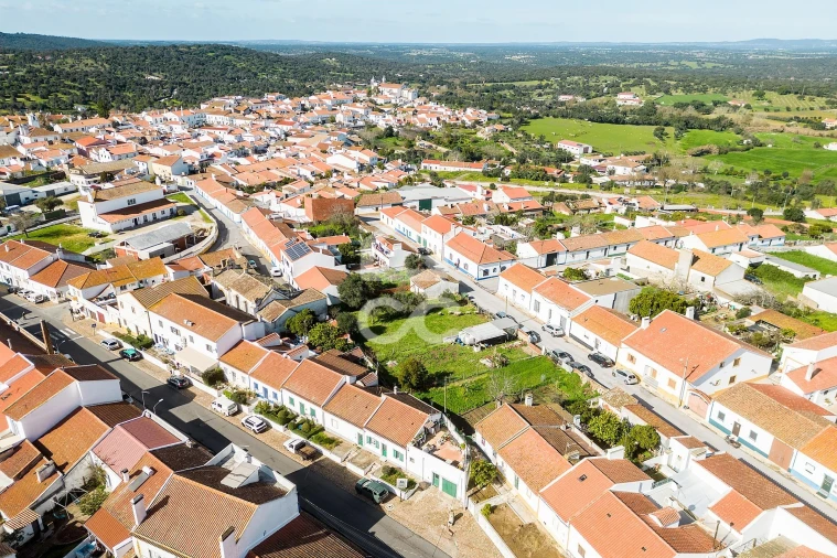 Moradia T1 para Venda em Alcaçovas Foto 26