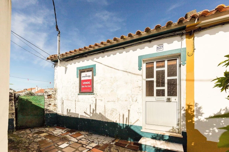 Moradia T1 para Venda em Alcaçovas Foto 3
