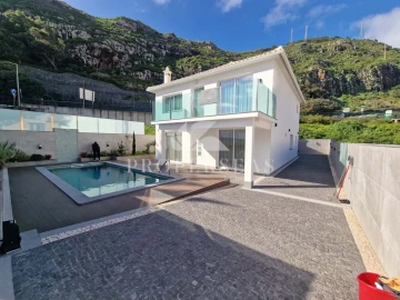 Moradia T4 para Venda em Machico