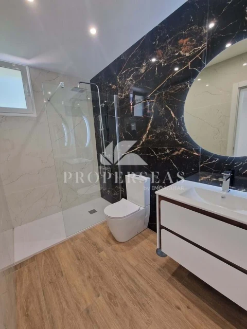 Moradia T4 para Venda em Machico